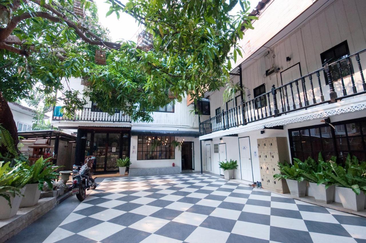 Auberge de jeunesse The Hidden House à Bangkok Extérieur photo